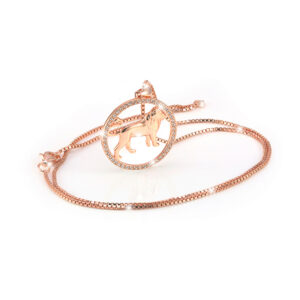 Loewe_Rose_Stehend.jpg