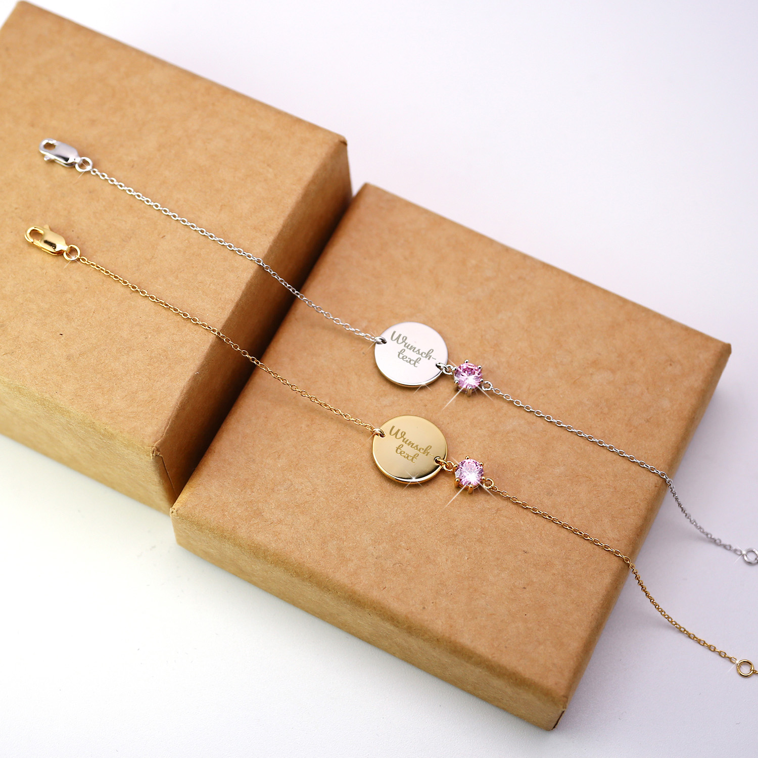armband_kristall_rosa_armreifen_pavels_sternzeichen_online_shop_juwelier_berlin_preis_empfehlen_buchstaben_Goldschmuck_kinderschmuck_armband_gravur_schmuck_ringe_ohrringe_ketten_05